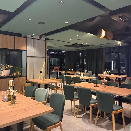 Port Klimatyczny Z Basenem, Jacuzzi, Sauna I Klimatyzacja- Admus Apartment Kolobrzeg