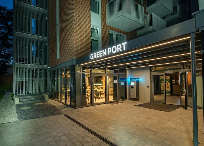 ADMUS - Green Port Bay