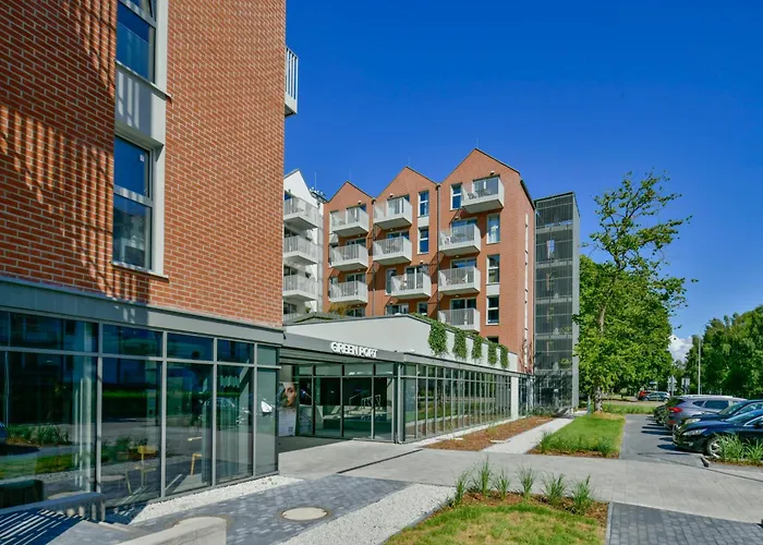 Green Port Klimatyczny z basenem, jacuzzi i sauną - ADMUS Kołobrzeg